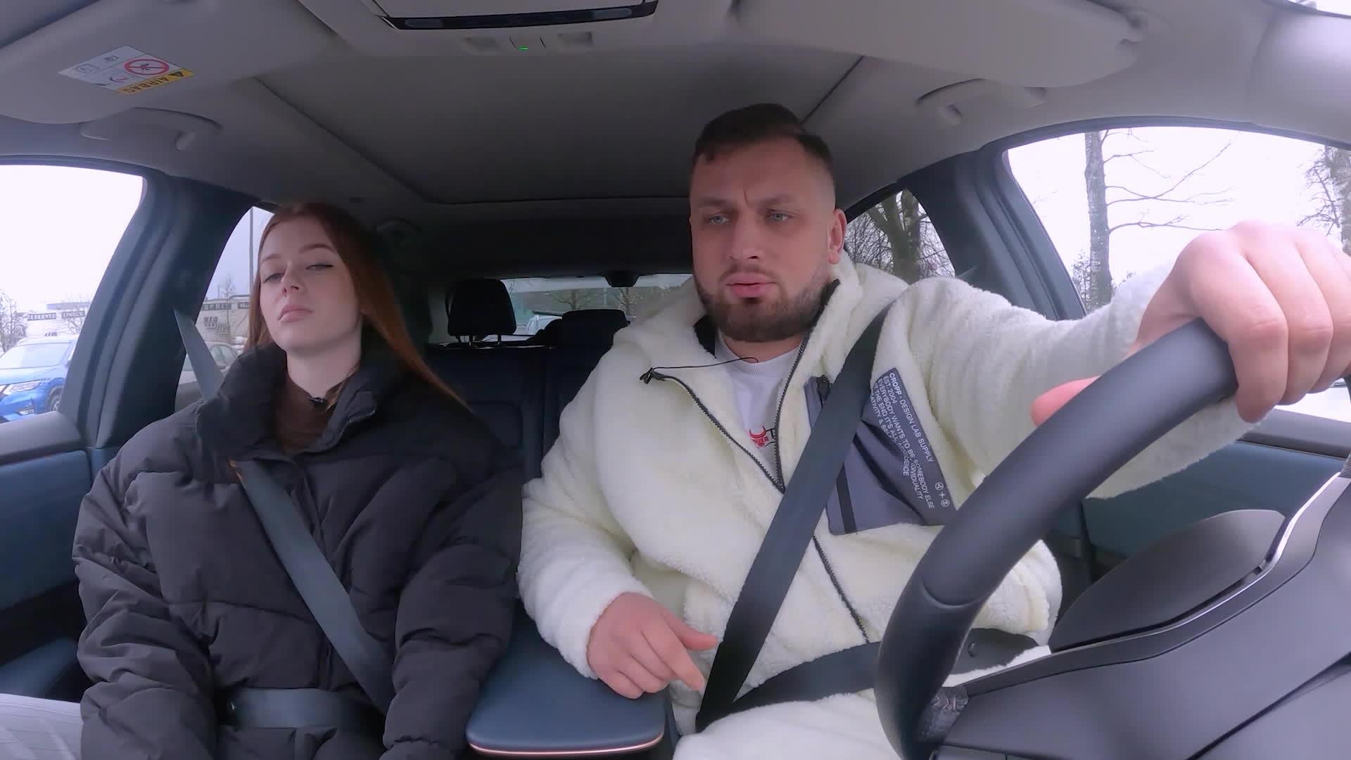 Slavenības. Bez filtra