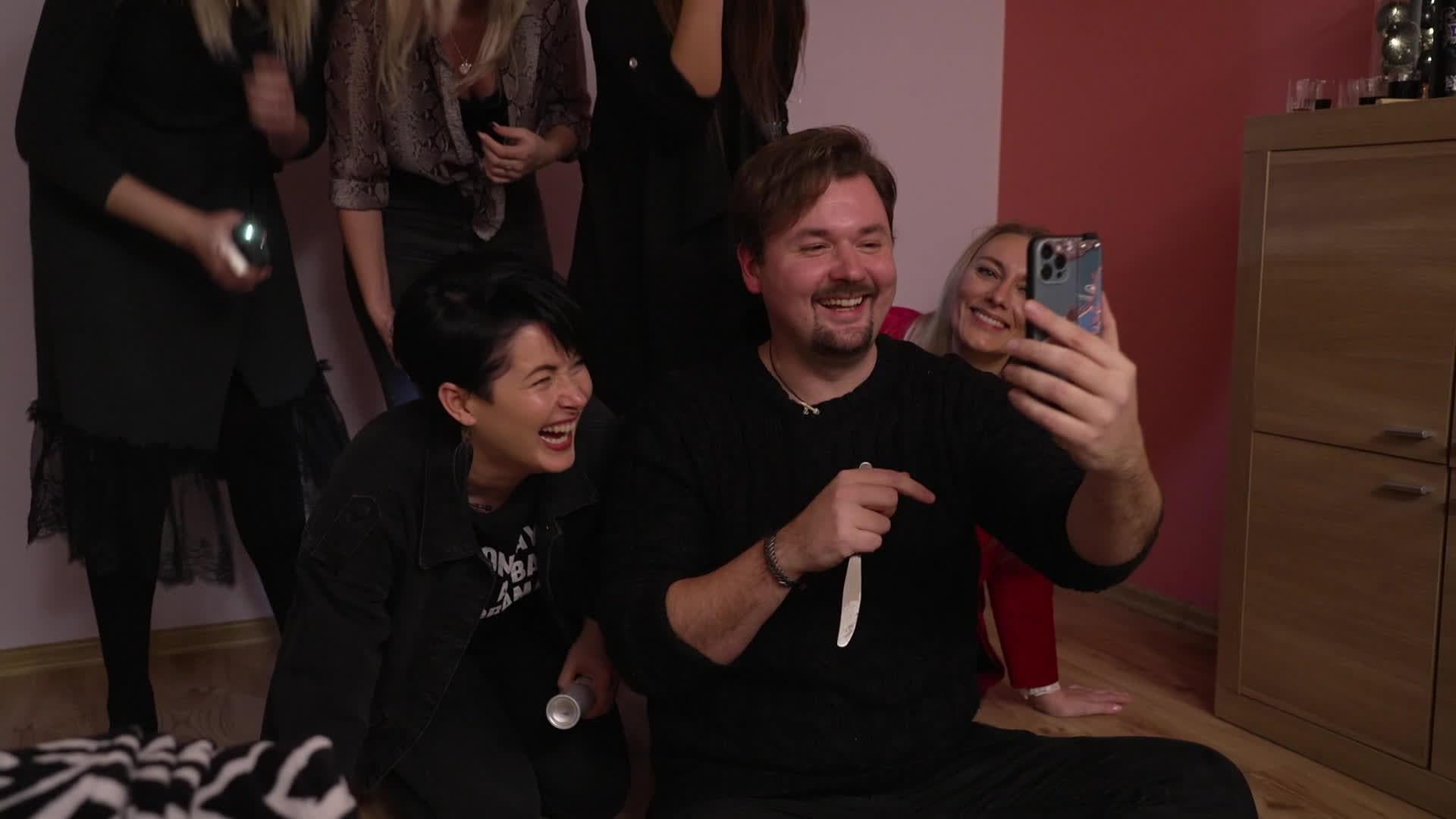 Vakariņš ar savējiem