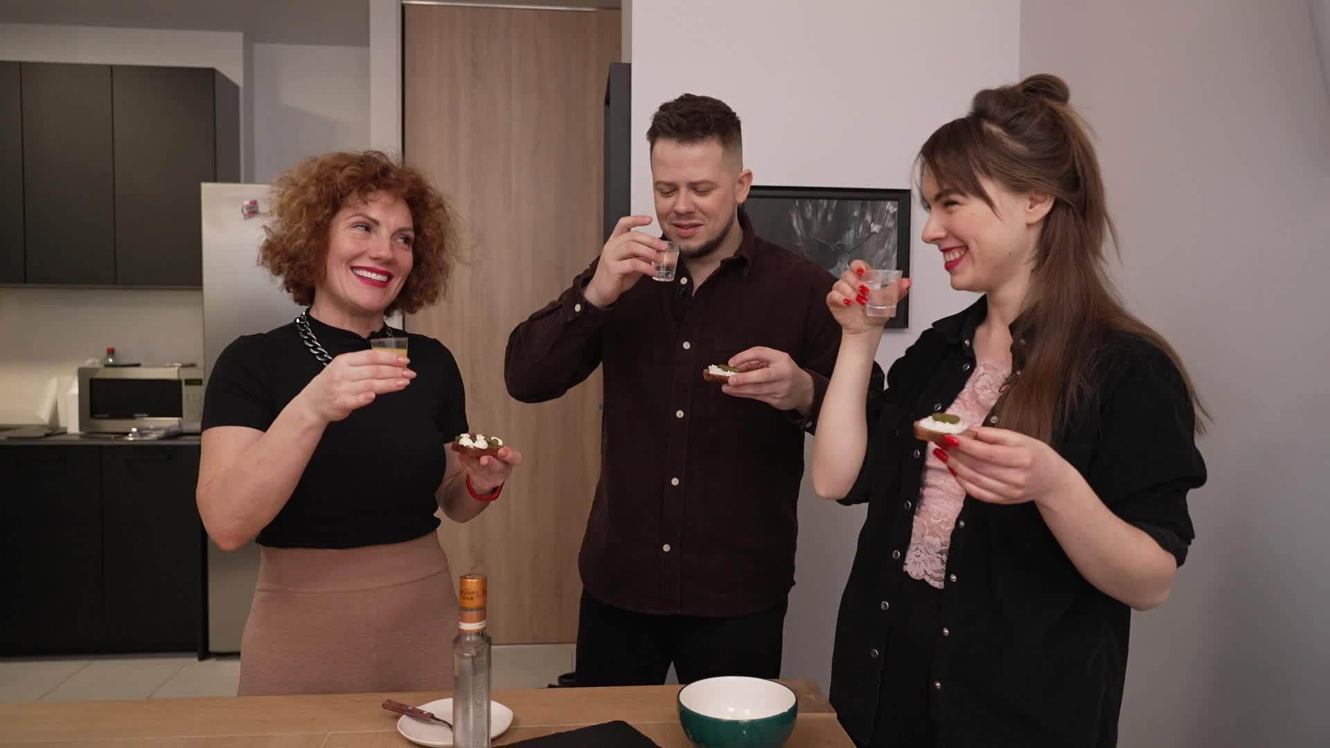 Vakariņš ar savējiem