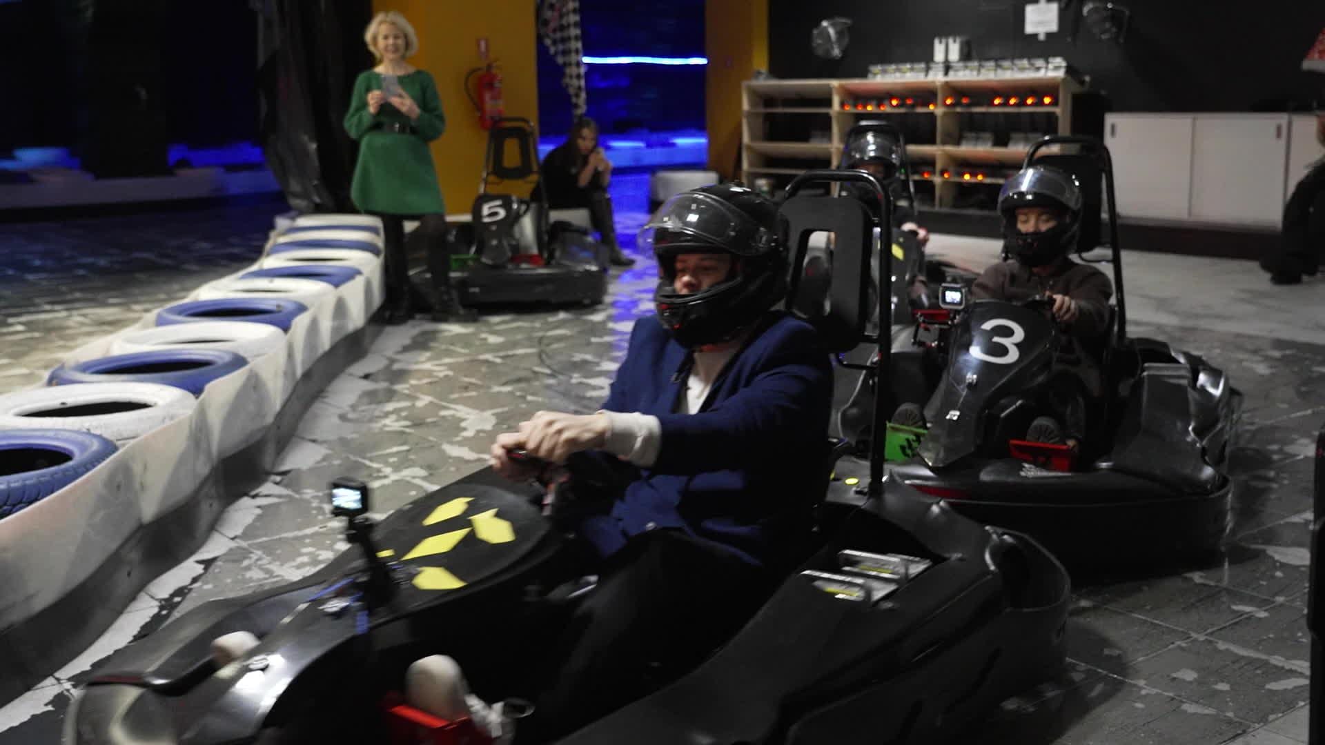 Vakariņš ar savējiem