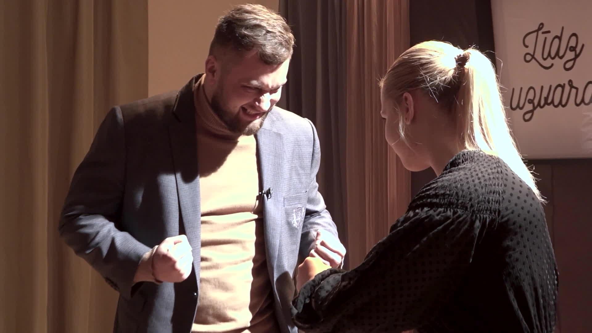 Slavenības. Bez filtra