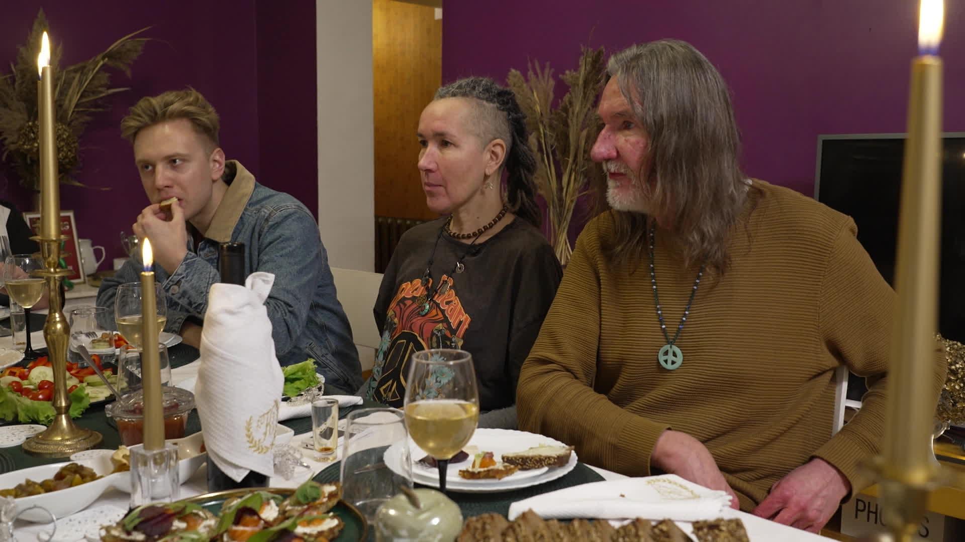 Vakariņš ar savējiem