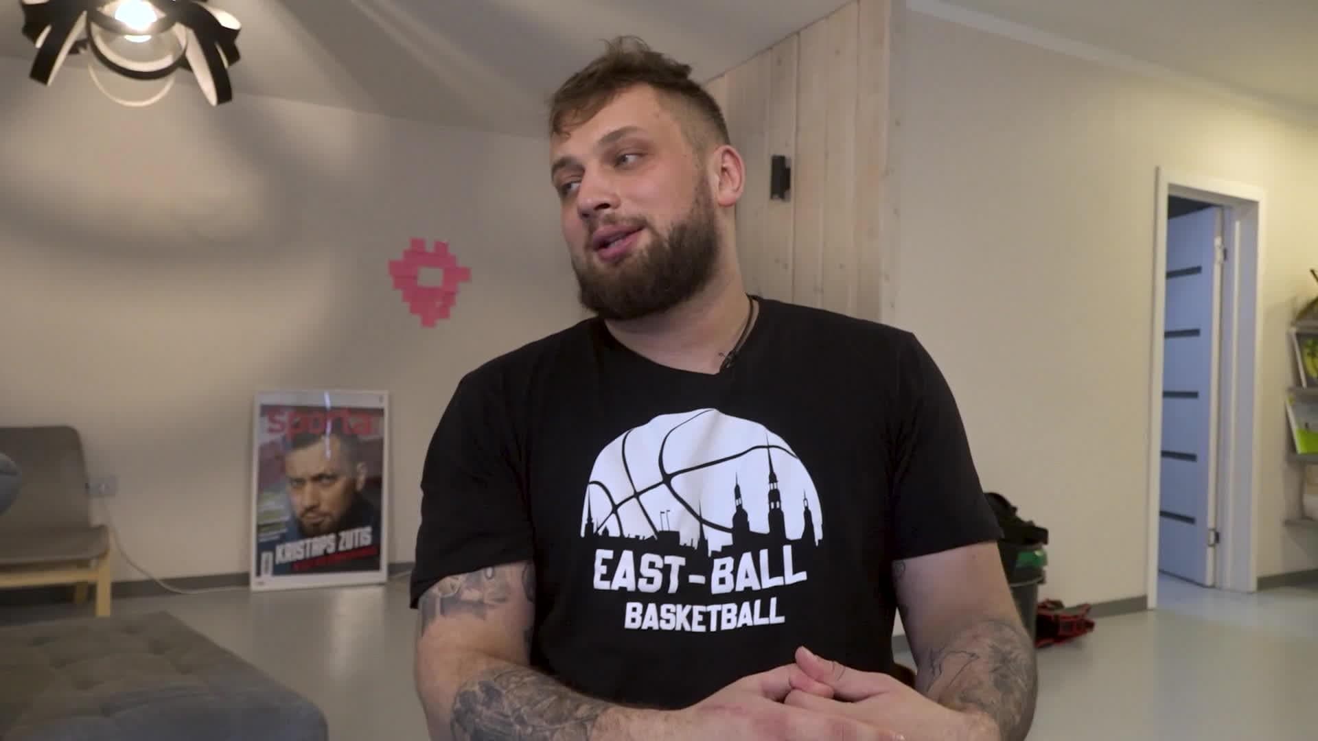 Slavenības. Bez filtra