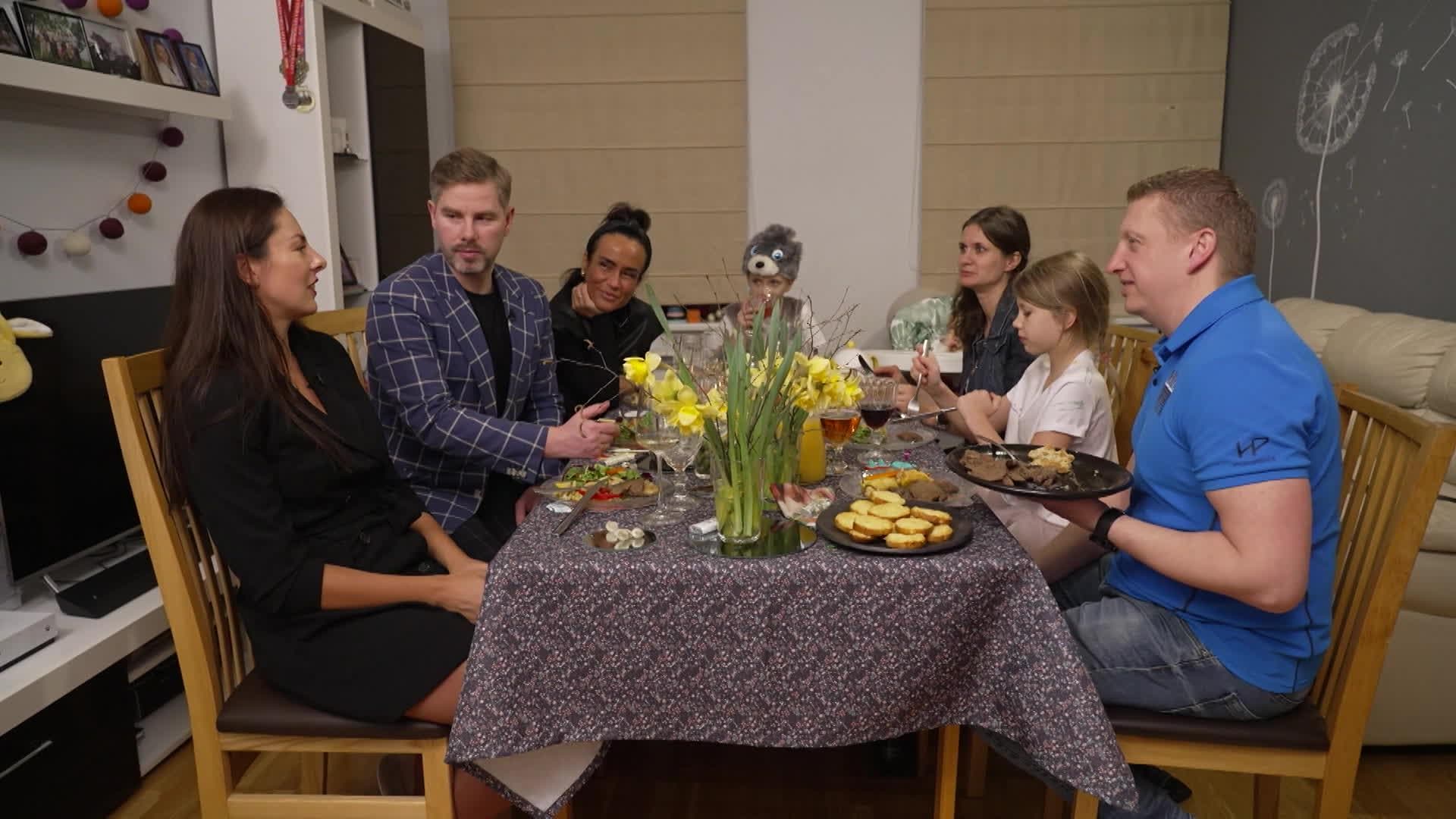 Vakariņš ar savējiem