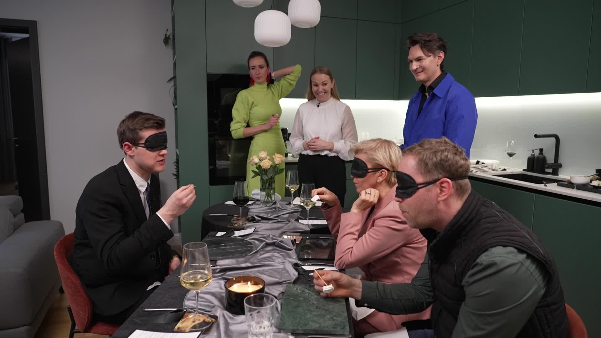 Vakariņš ar savējiem