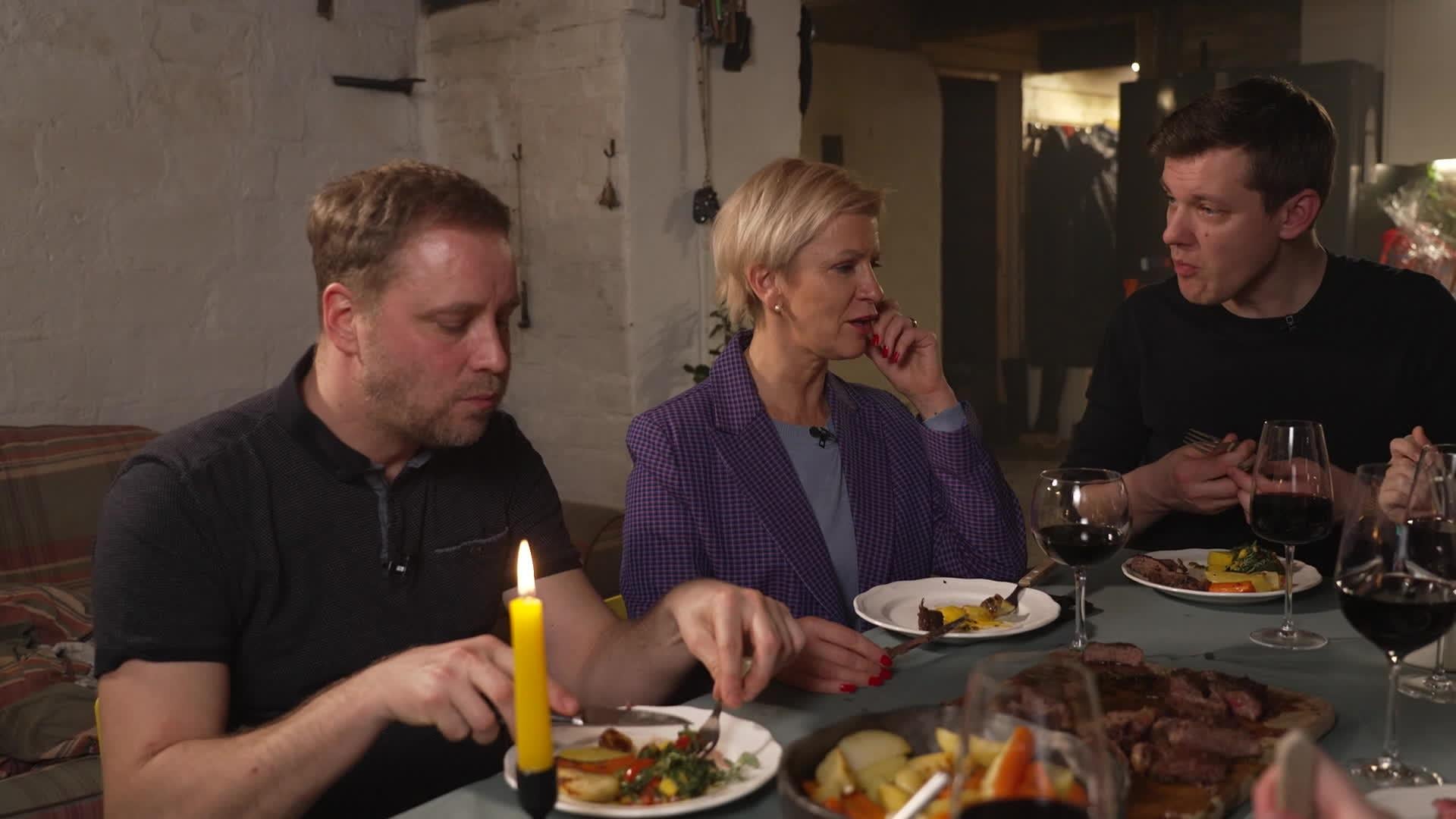 Vakariņš ar savējiem