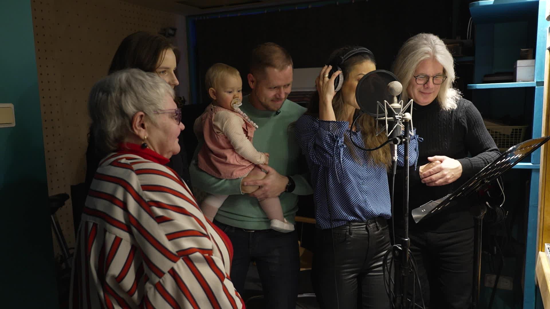 Vakariņš ar savējiem