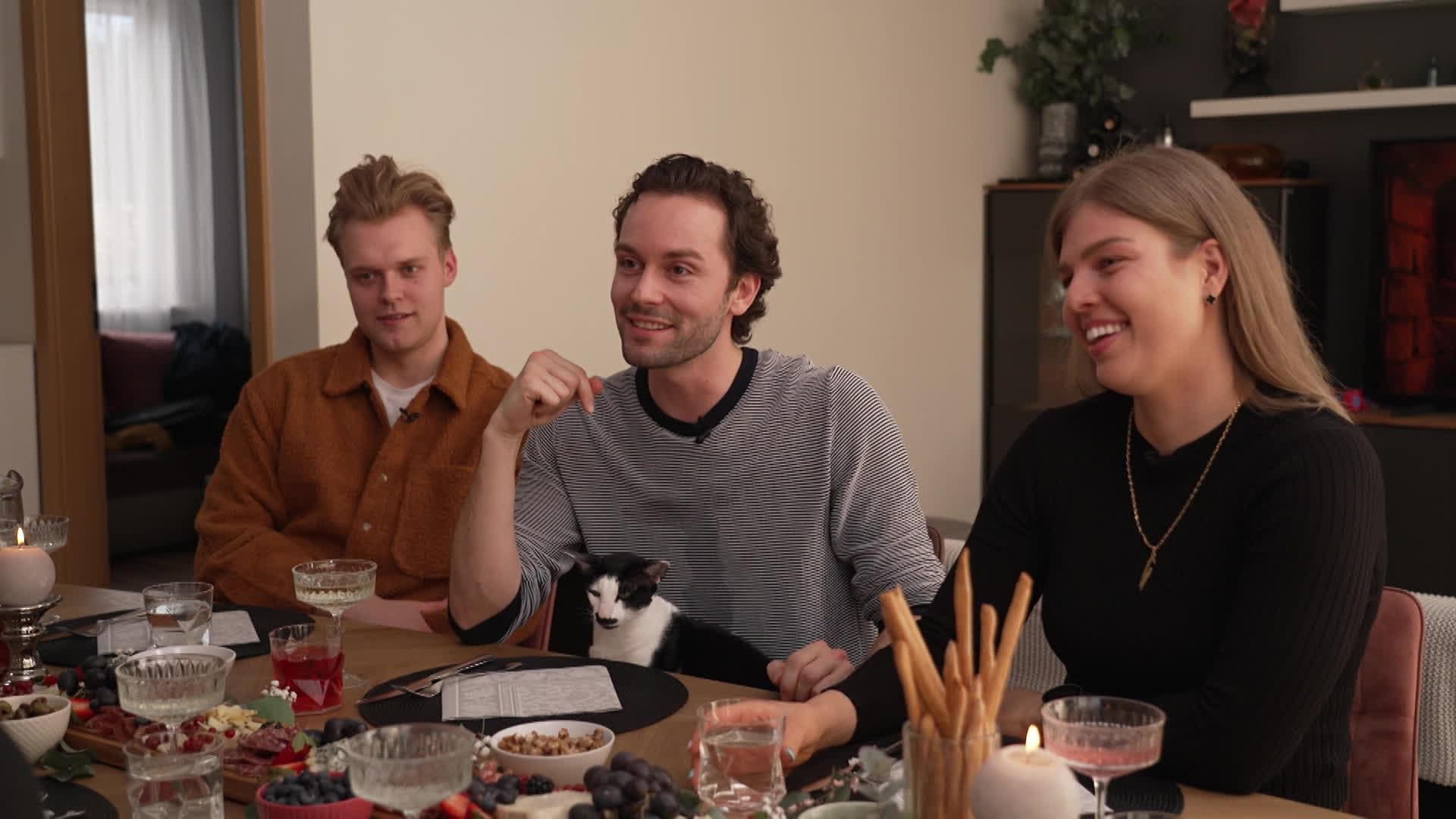 Vakariņš ar savējiem