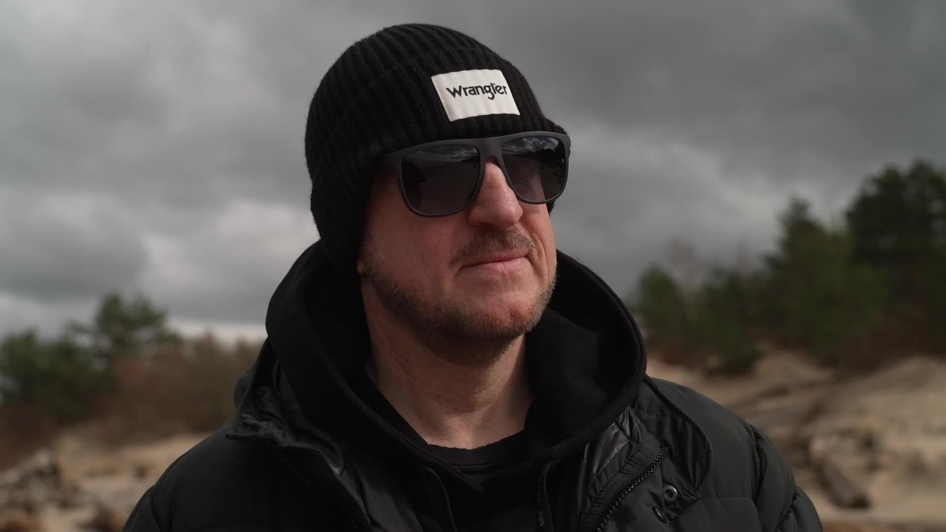 Slavenības. Bez filtra