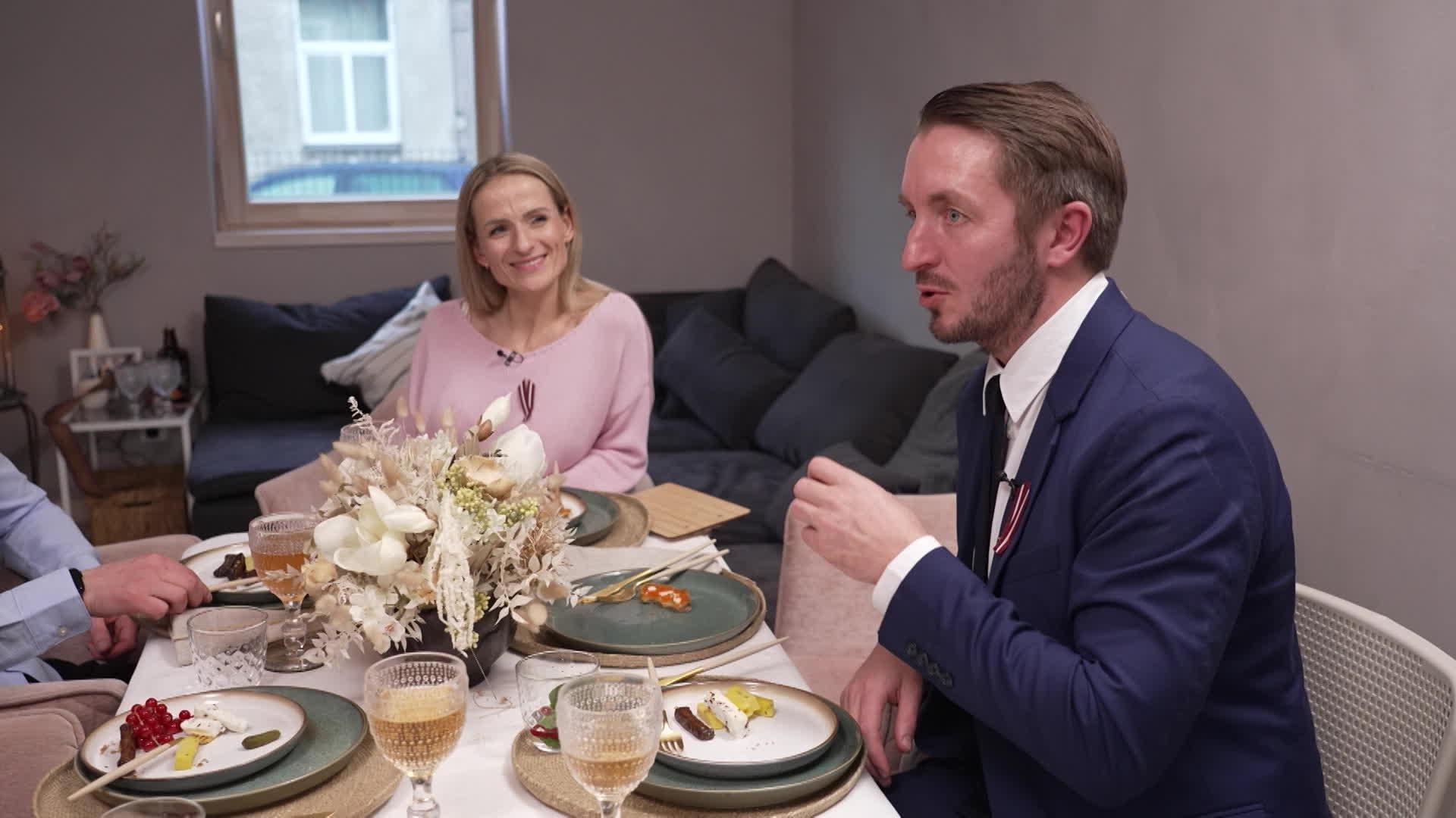 Vakariņš ar savējiem