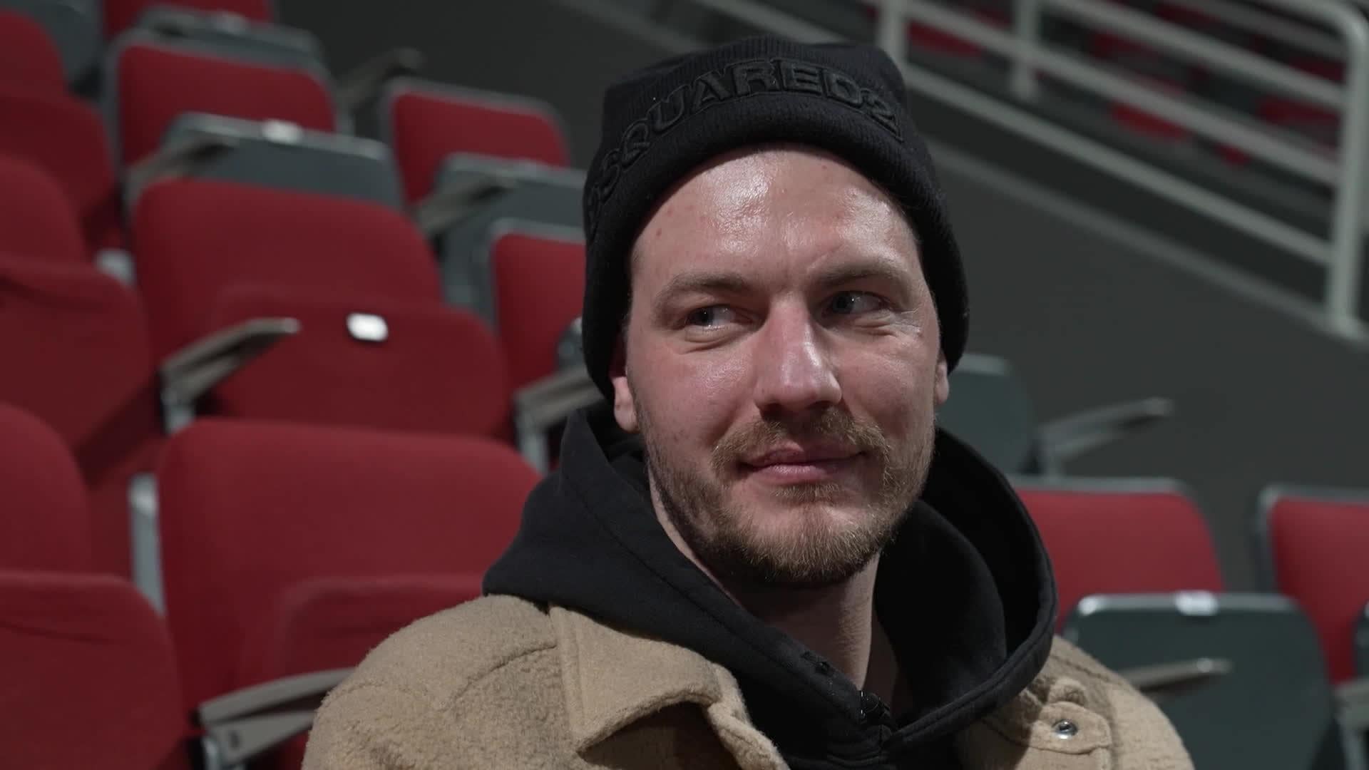 Slavenības. Bez filtra