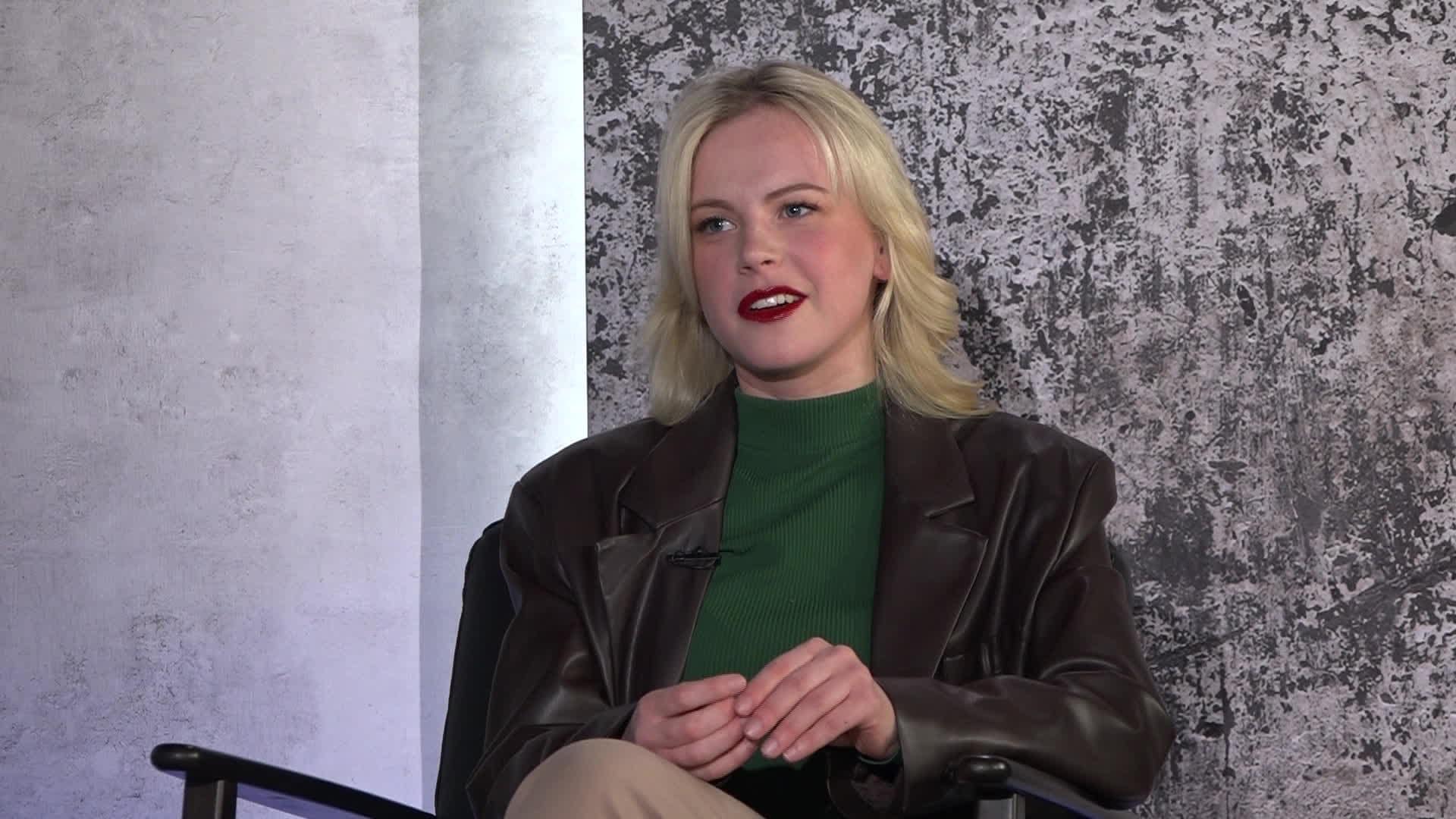 Kivičs. Tieši un atklāti