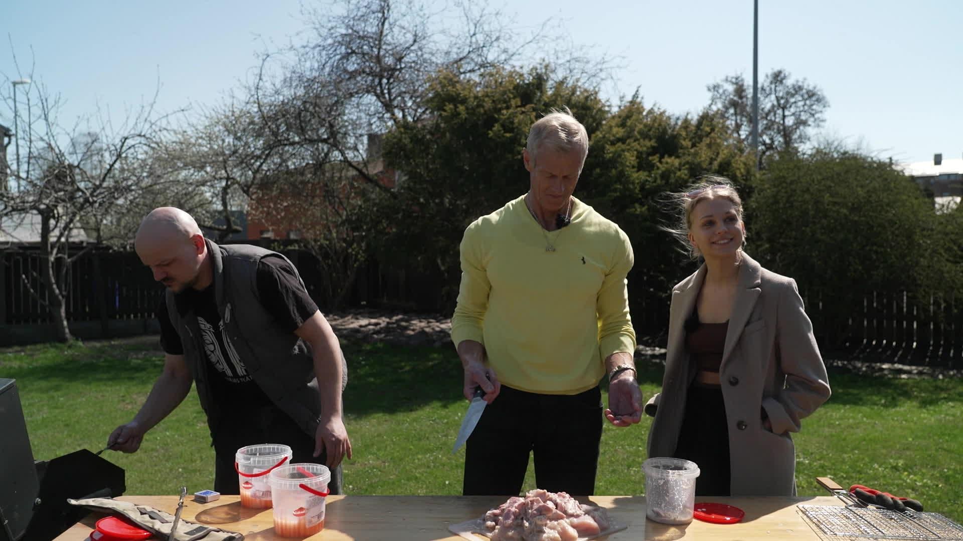 Vakariņš ar savējiem