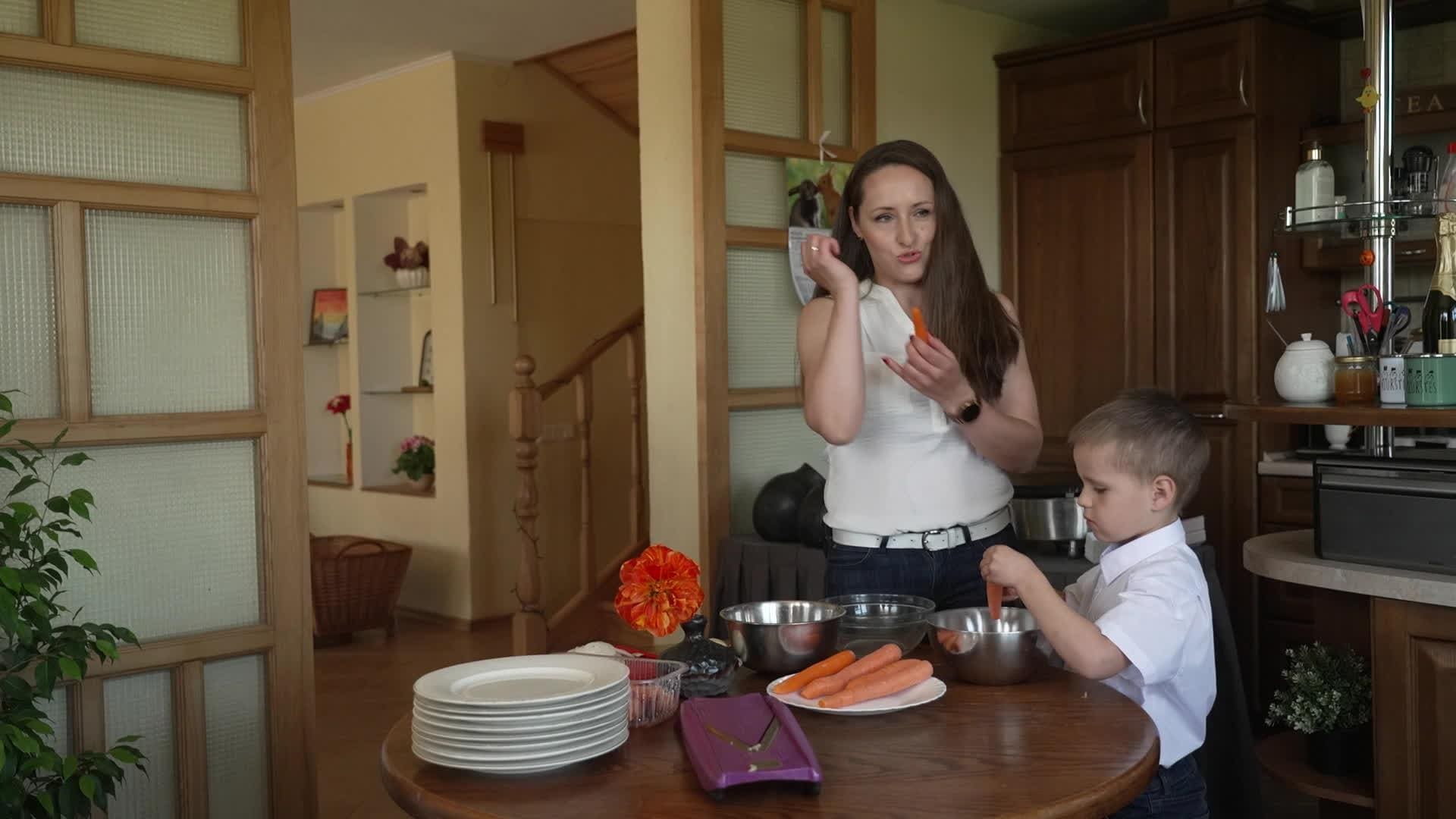 Vakariņš ar savējiem