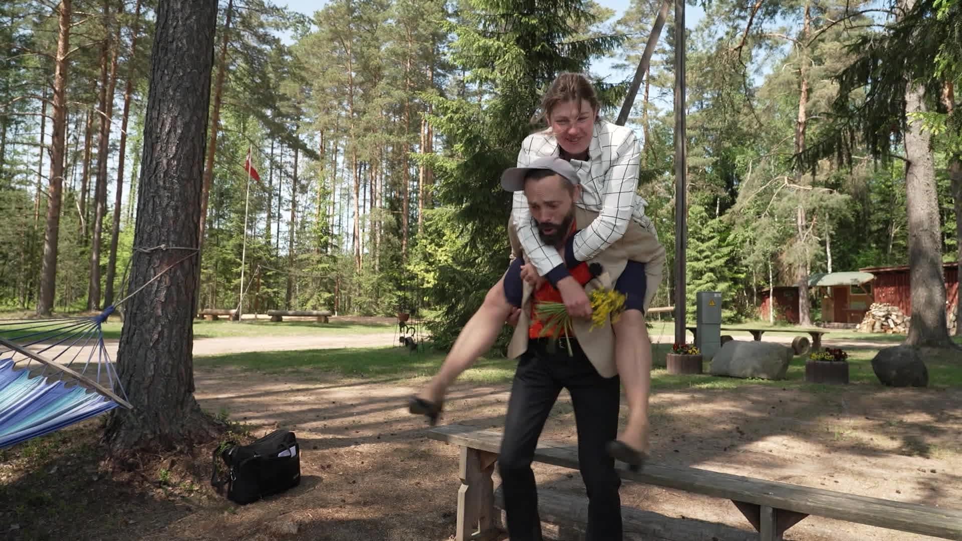 Slavenības. Bez filtra