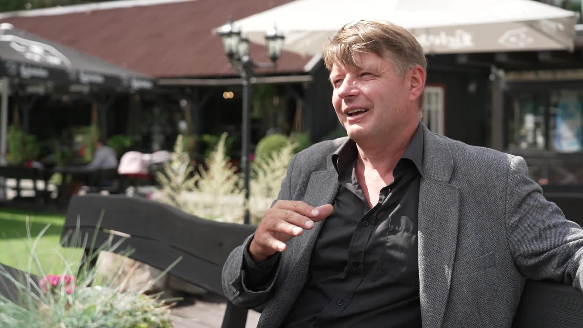 Slavenības. Bez filtra