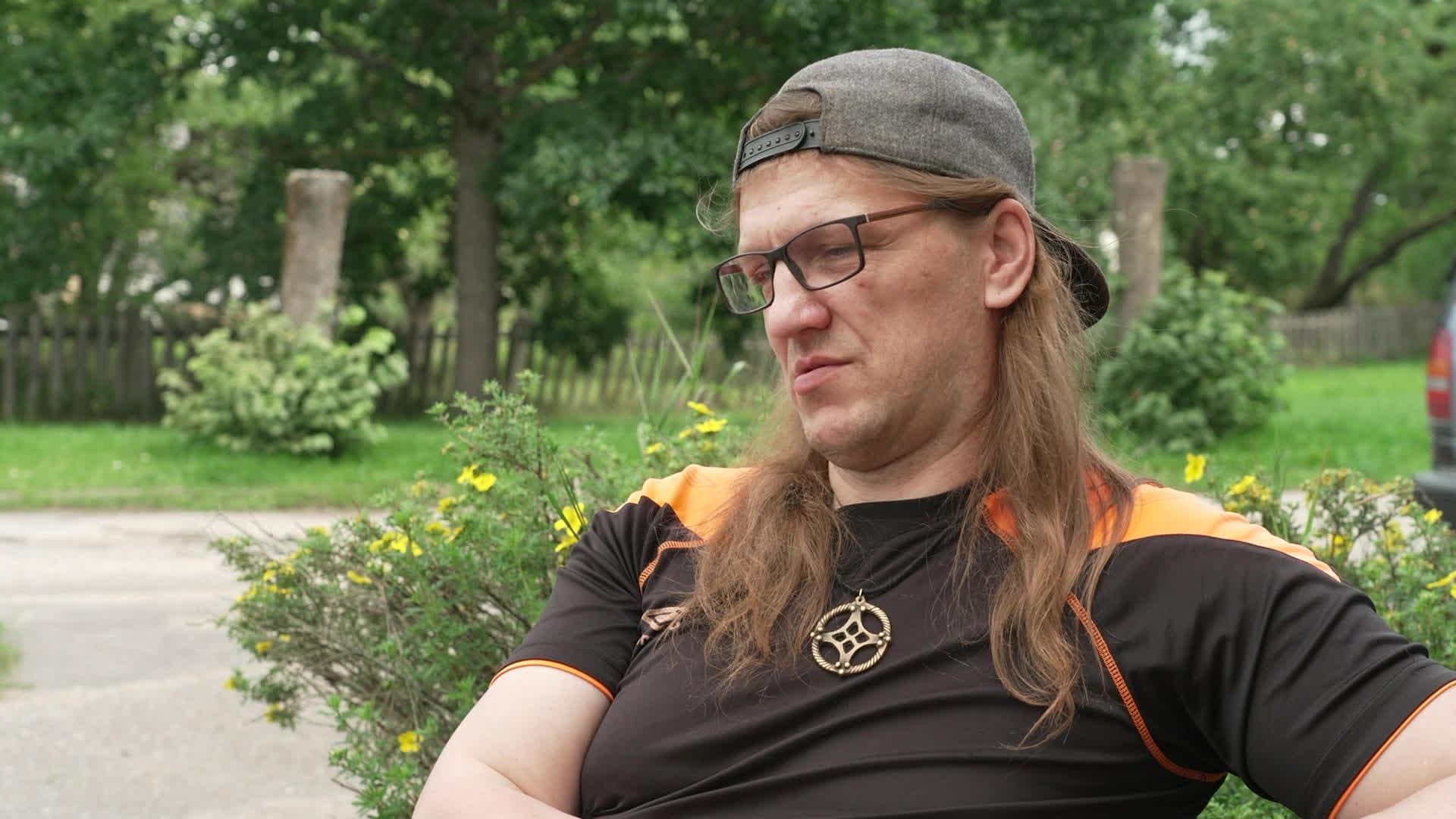 Slavenības. Bez filtra