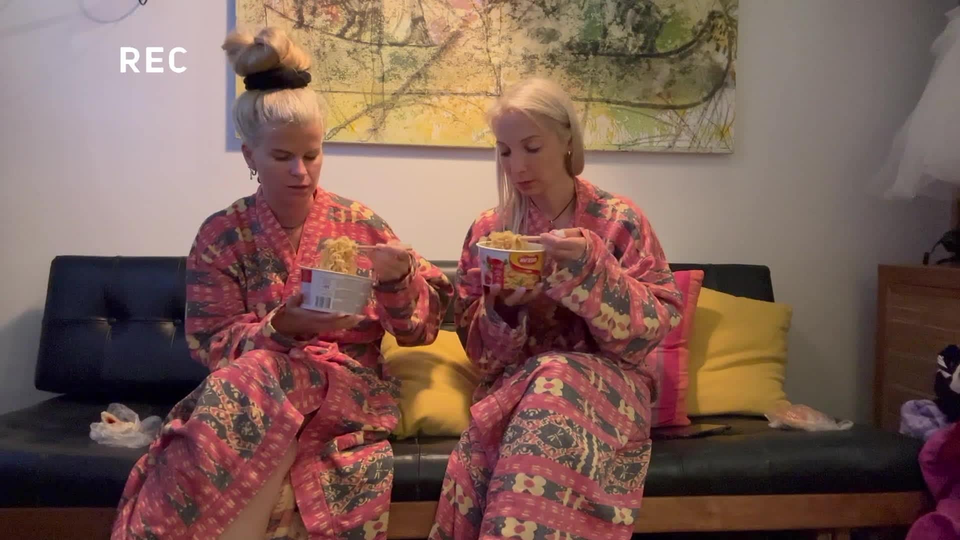 Slavenības. Bez filtra