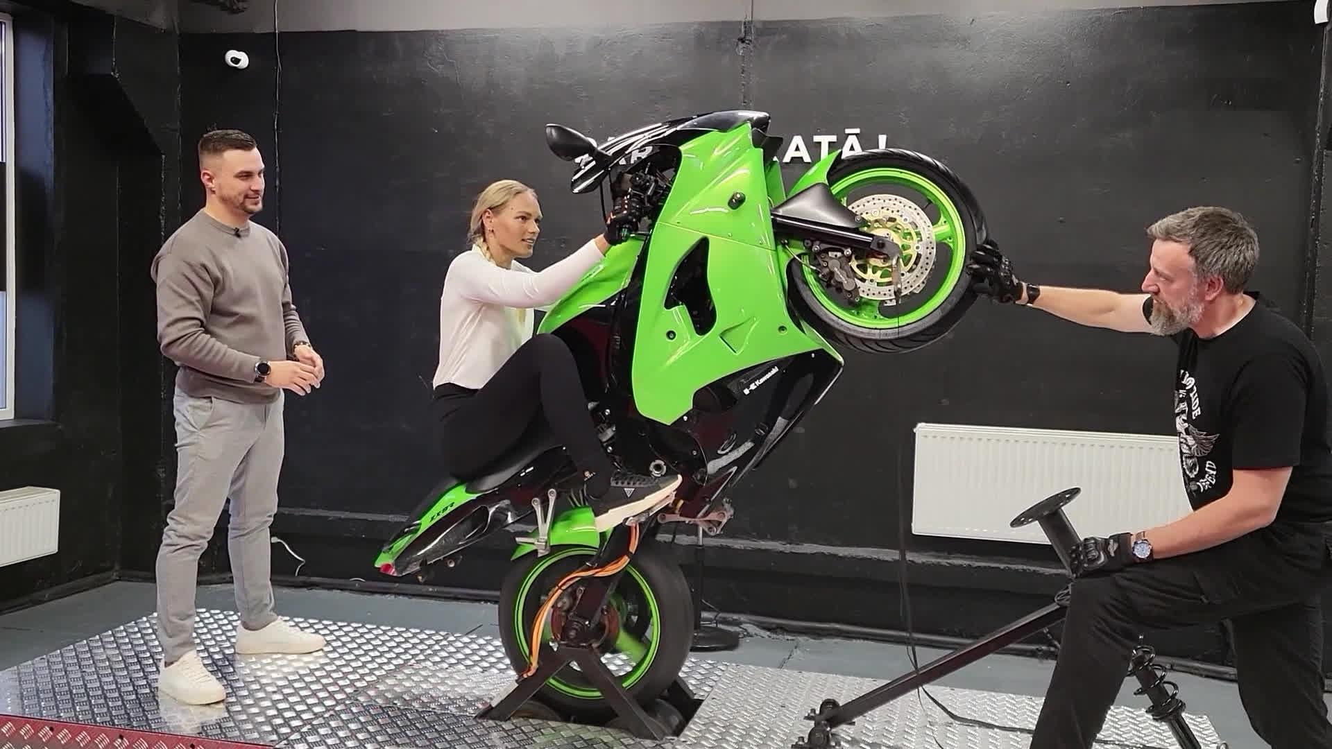 Slavenības. Bez filtra