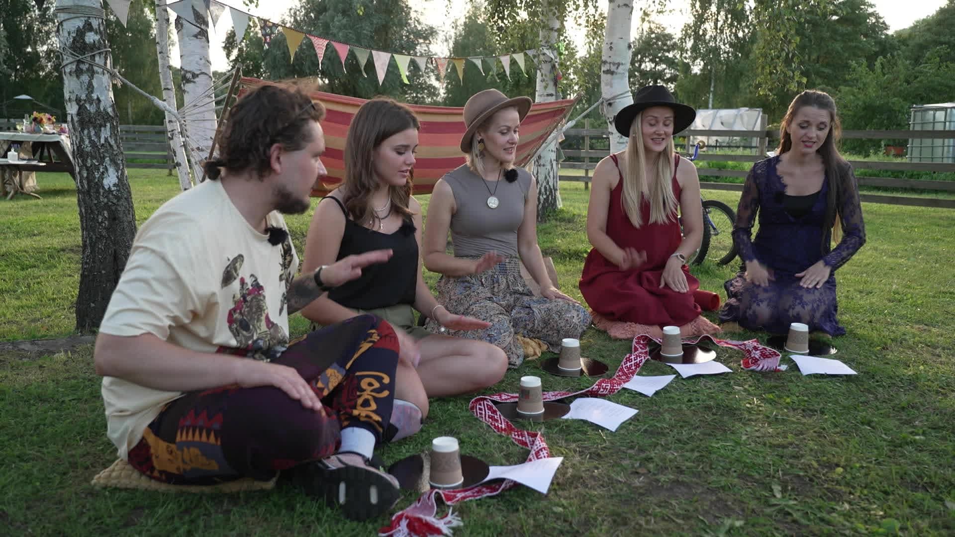 Vakariņš ar savējiem