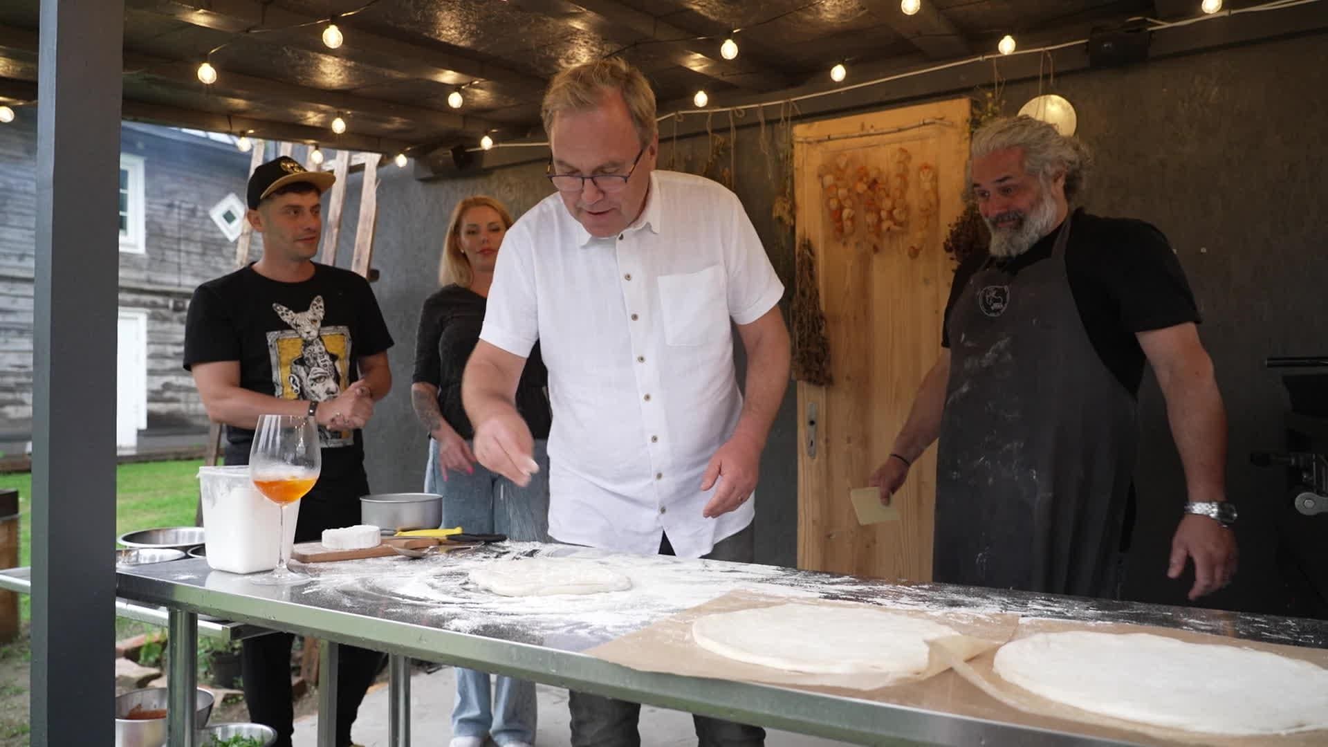 Vakariņš ar savējiem