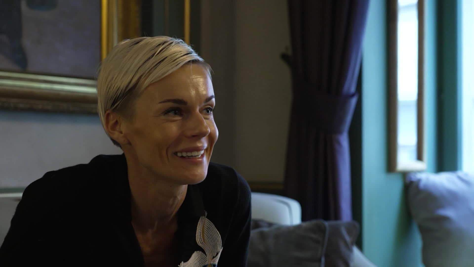 Slavenības. Bez filtra