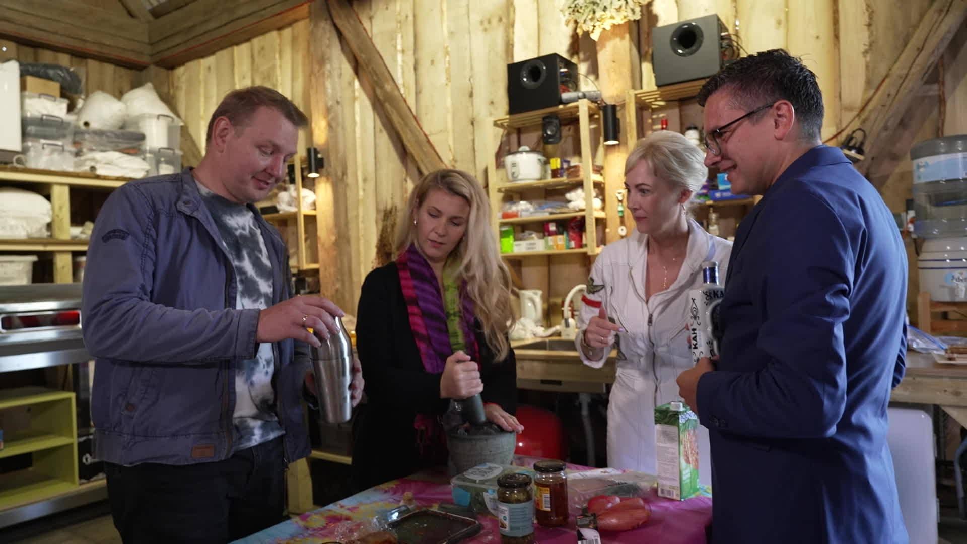 Vakariņš ar savējiem