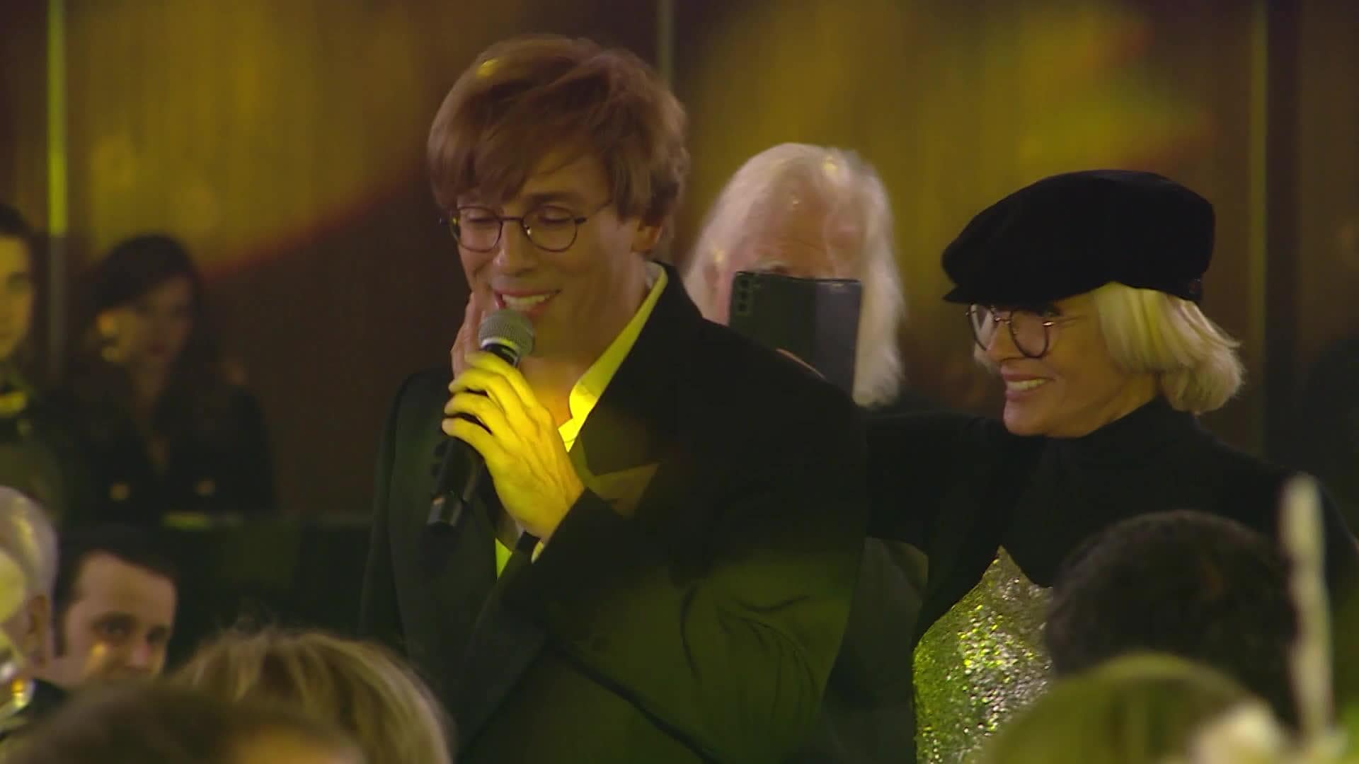 Slavenības. Bez filtra