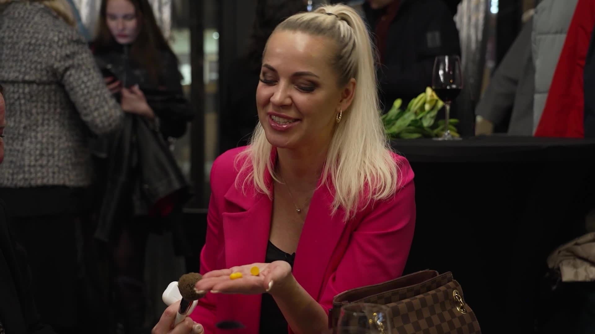 Slavenības. Bez filtra