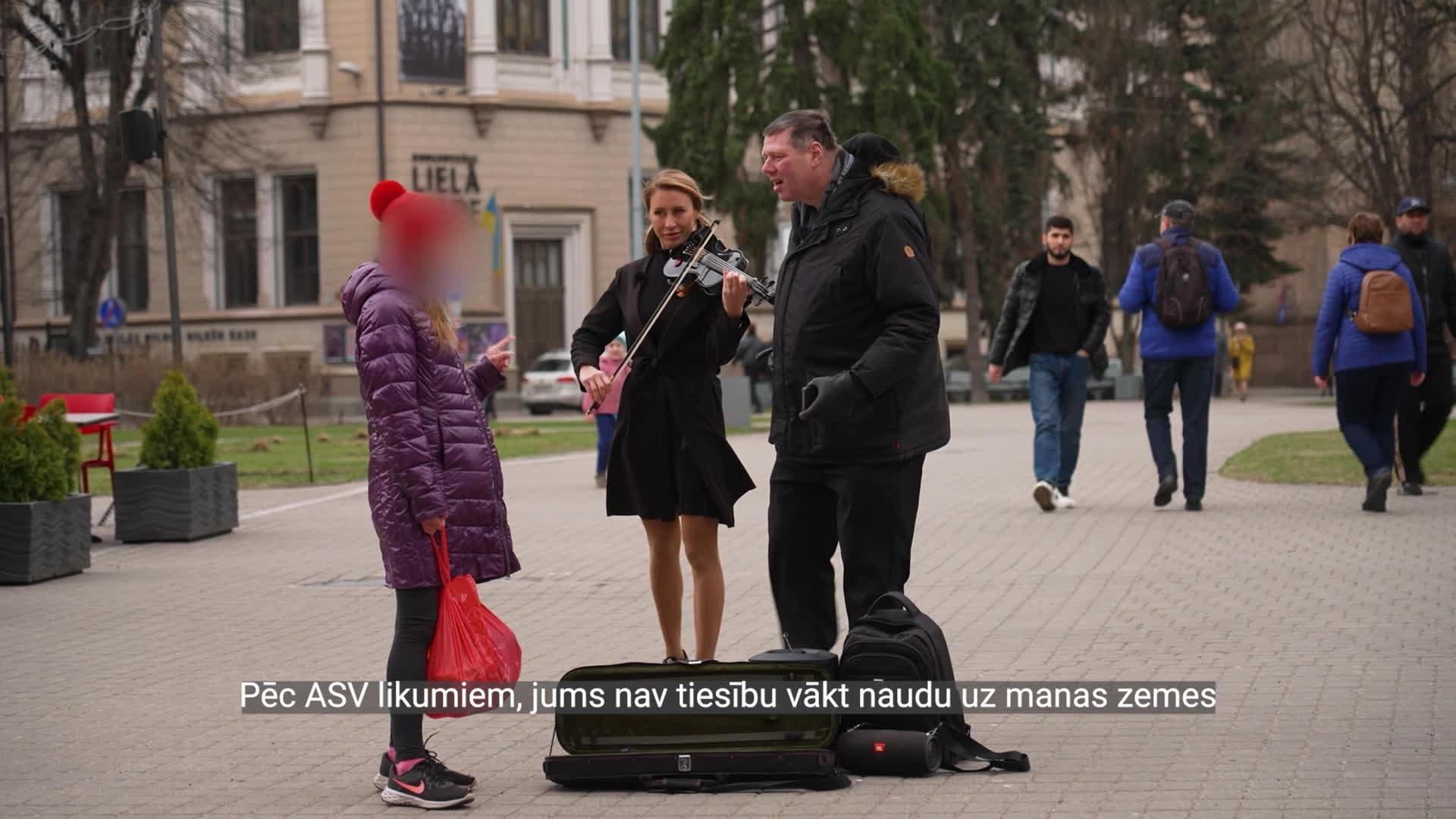 Slavenības. Bez filtra