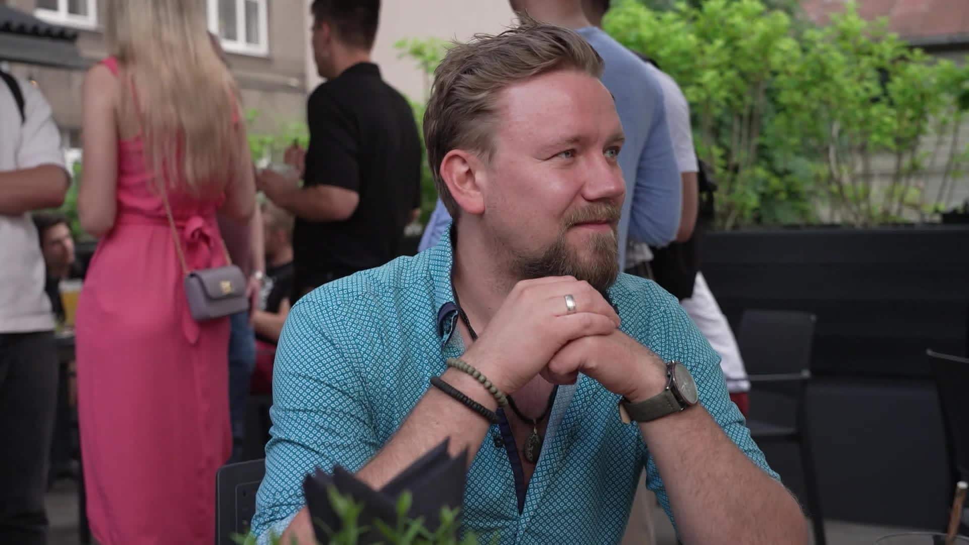 Slavenības. Bez filtra