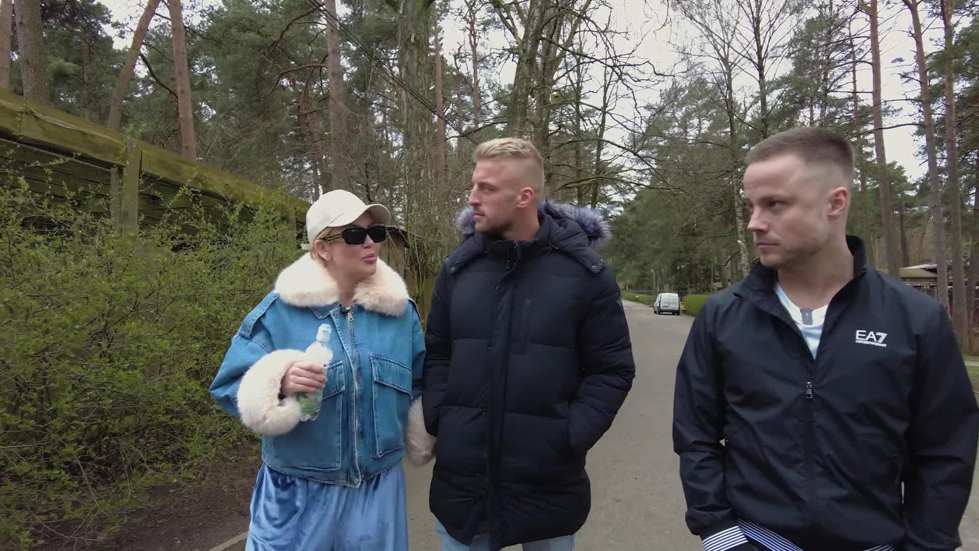 Slavenības. Bez filtra