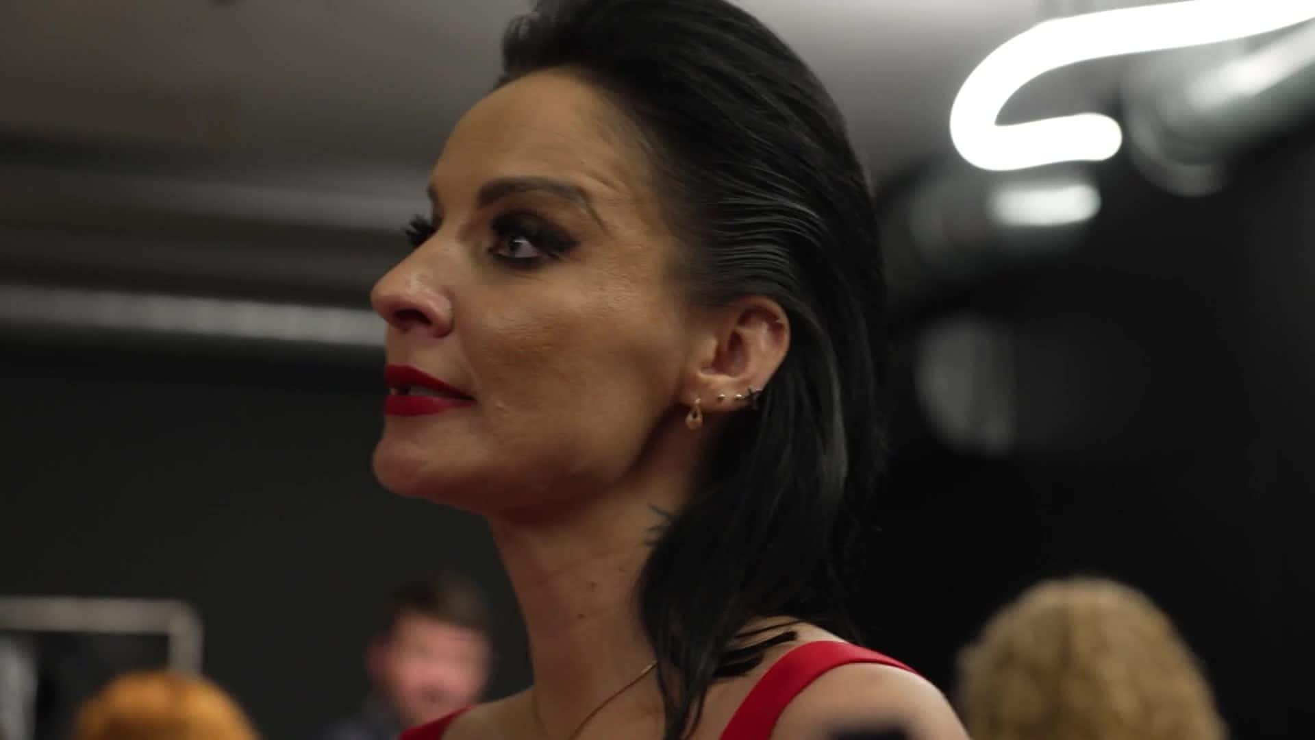 Slavenības. Bez filtra