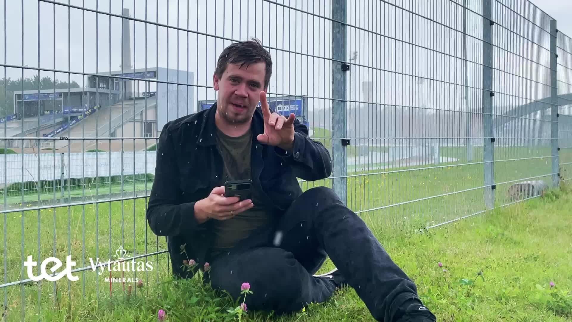 Humora trīsminūte “Skats no tribīnēm ar Kugrēnu”