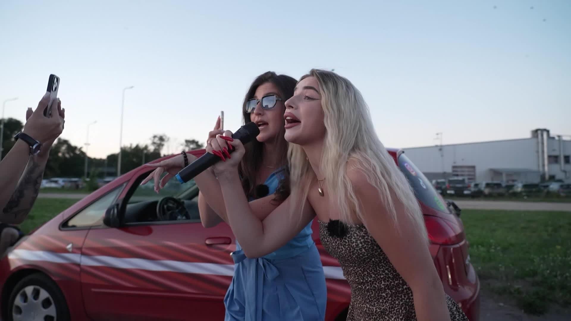 Slavenības. Bez filtra