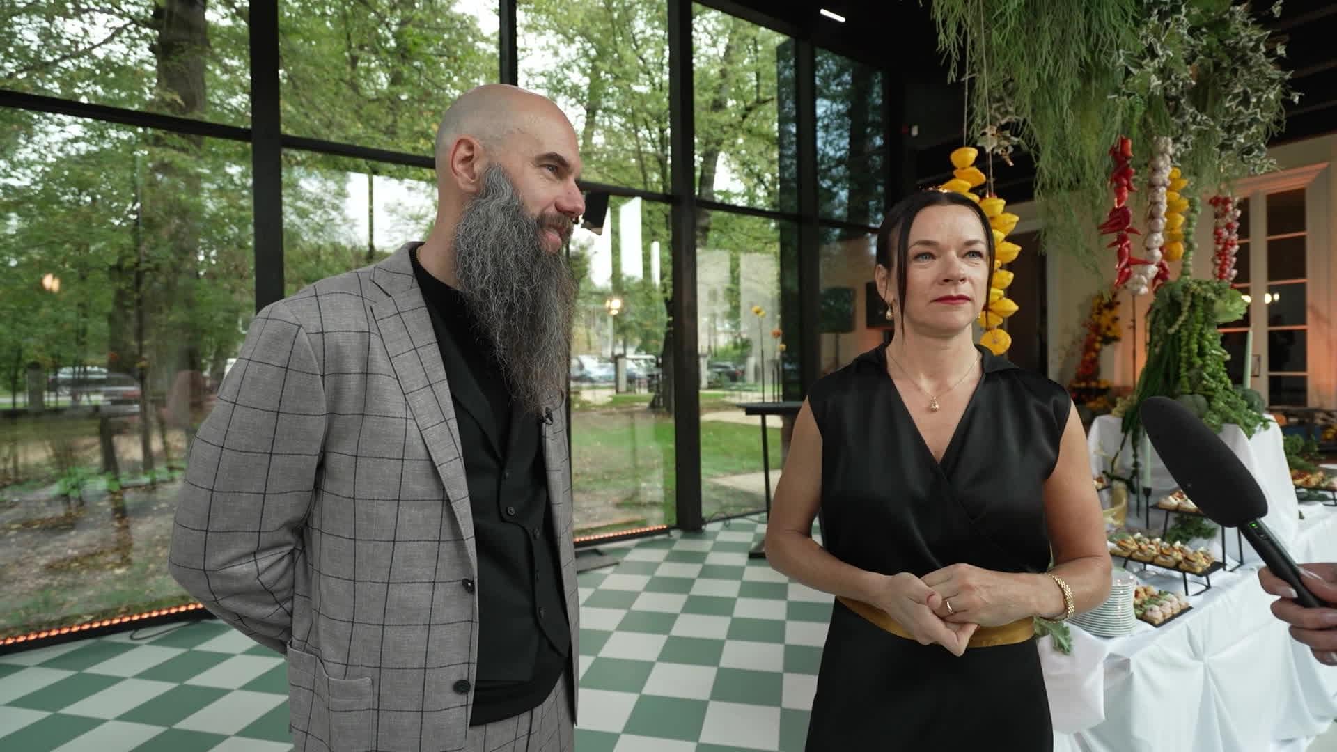 Slavenības. Bez filtra