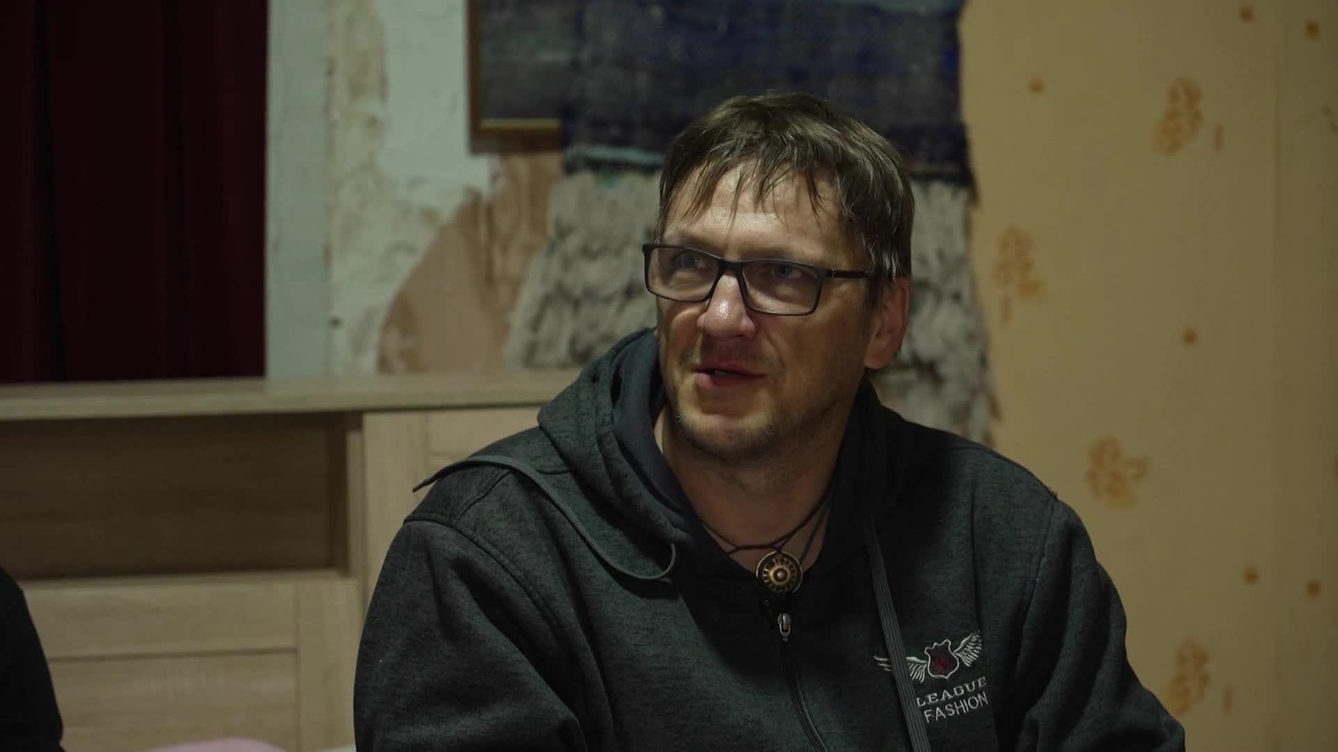 Slavenības. Bez filtra