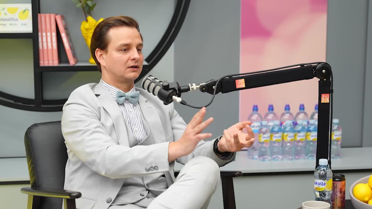 Atpakaļ par cilvēku