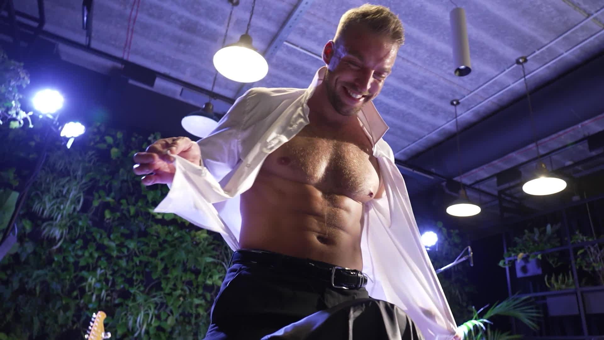 Slavenības. Bez filtra