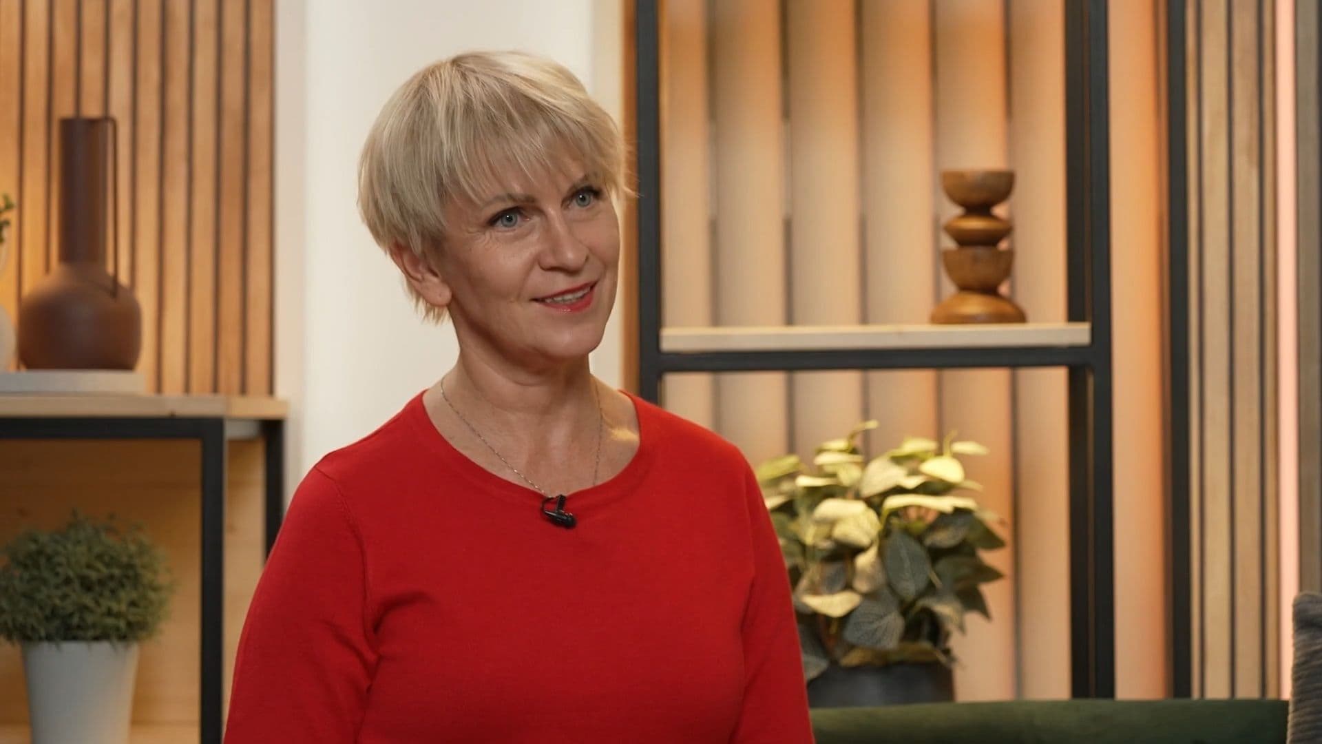 Aina studijā!