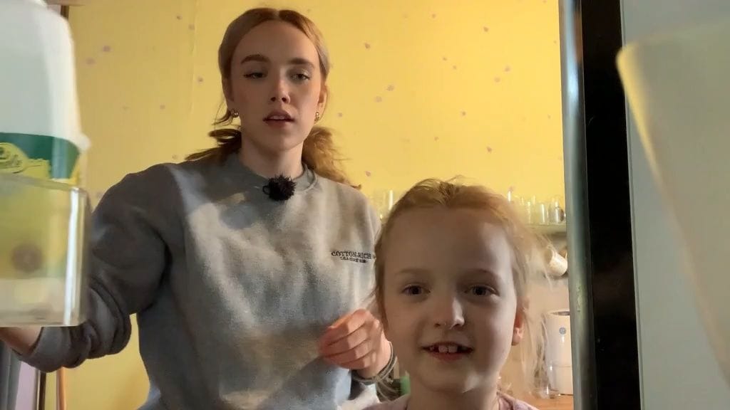 Ģimene burkā